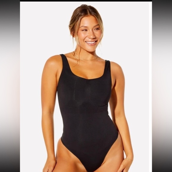 Yitty Nearly Naked Shaping Thong Bodysuit m/l - Picture 1 of 8